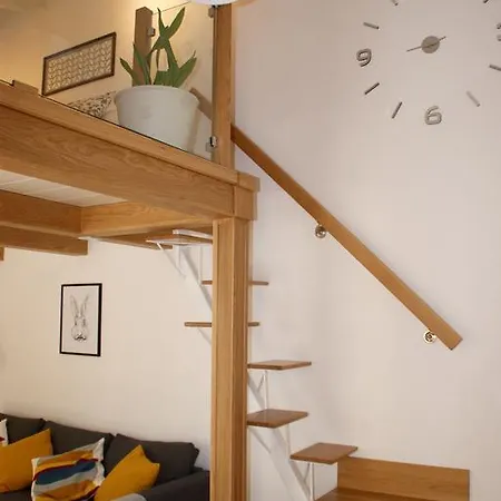 In Loft *